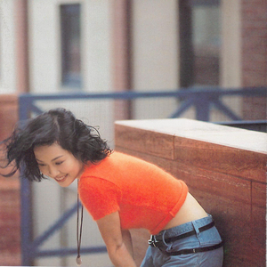 日本巨乳人妖射精视频
